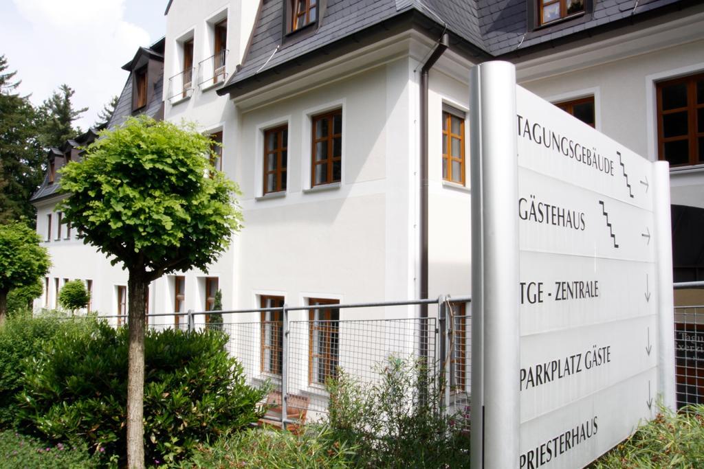 Kloster St. Josef Neumarkt in der Oberpfalz Esterno foto